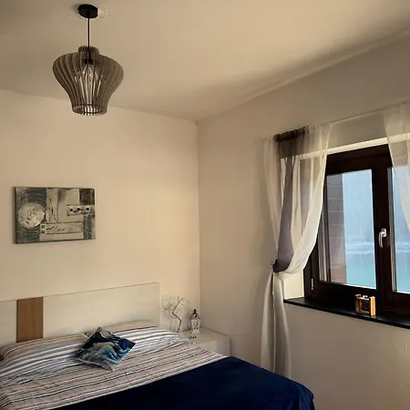 Maina Apartment *